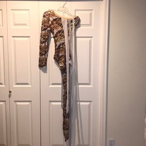 Dance costume, great for Halloween.